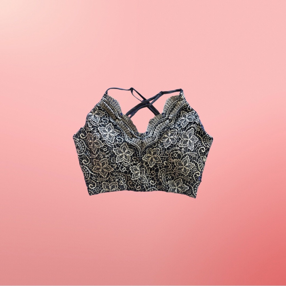 🆕 InTu Metallic Crop Top